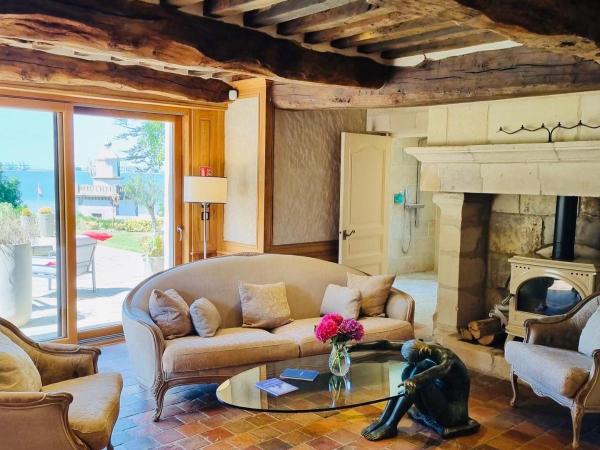 Le Manoir des Impressionnistes - Bord de Mer : photo 1 de la chambre villa avec piscine privée