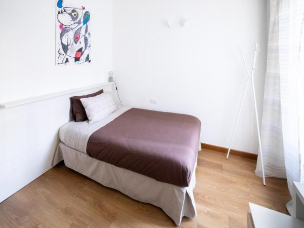 TO.STA BwithoutB HOME SHARING NEL CENTRO DI TORINO : photo 7 de la chambre chambre simple