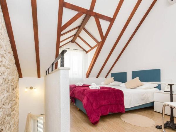 Peruzovic Rooms 1 : photo 4 de la chambre chambre double ou lits jumeaux