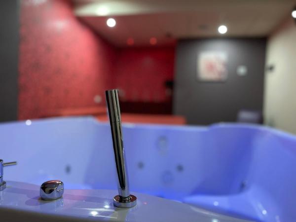 Motel Los Abedules : photo 8 de la chambre suite lit king-size