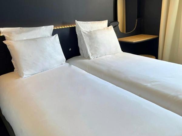 Golden Tulip Martigues Provence : photo 2 de la chambre chambre standard avec 2 lits simples