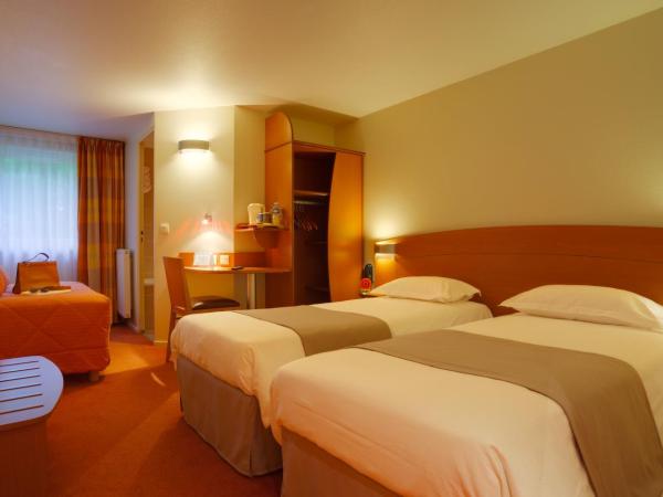 Kyriad Rennes Nord Hotel : photo 5 de la chambre chambre double avec 2 lits simples