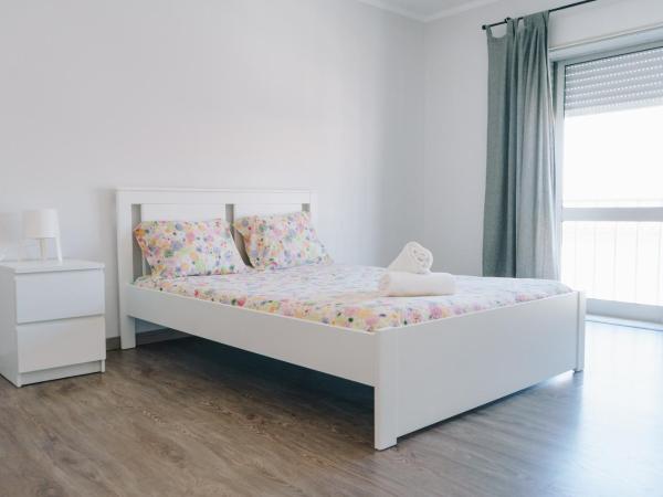 Ocean Guesthouse Peniche : photo 6 de la chambre chambre double