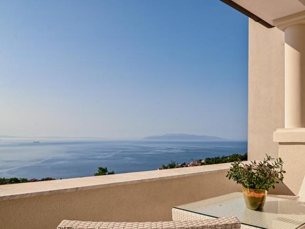 Hotel Laurus - Liburnia : photo 2 de la chambre chambre double standard - vue sur mer