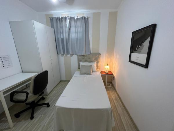 Hostel Ipê : photo 3 de la chambre chambre simple avec salle de bains extérieure privative