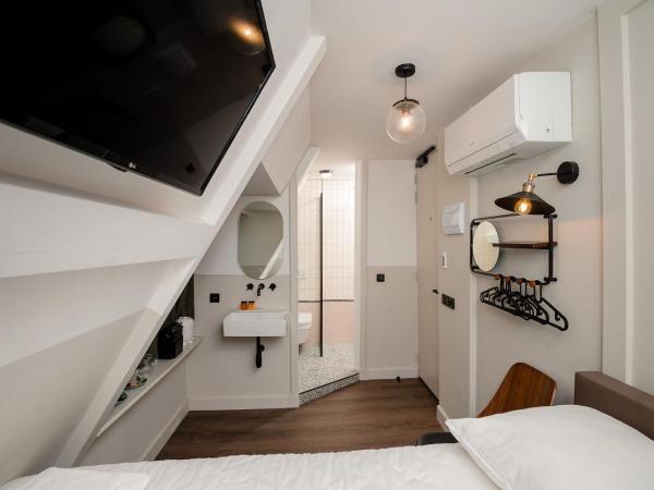 Mr.Lewis Rotterdam : photo 6 de la chambre petite chambre double