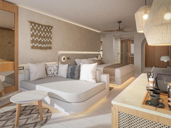 Impression Isla Mujeres by Secrets - Adults Only - All Inclusive : photo 2 de la chambre suite junior lit king-size