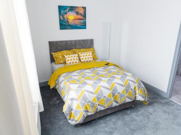 Empress House : photo 6 de la chambre chambre double avec salle de bains privative