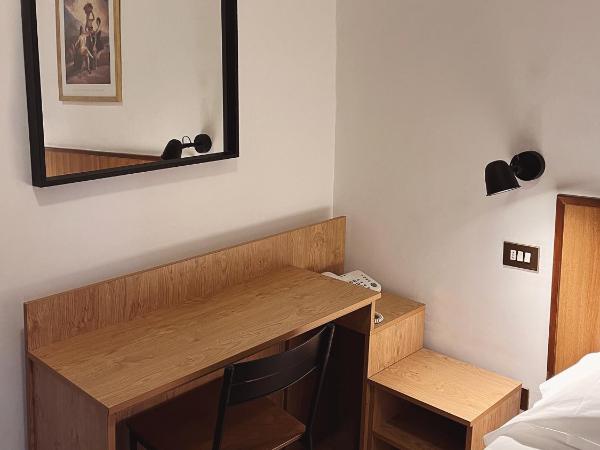 Hotel Umbria : photo 7 de la chambre chambre double ou lits jumeaux