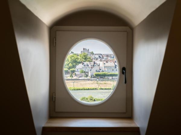 Fleur de Loire : photo 6 de la chambre suite en duplex - vue sur loire