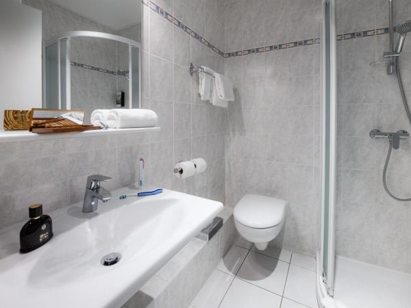 Sure Hotel by Best Western Centre Beaune : photo 10 de la chambre chambre lits jumeaux standard