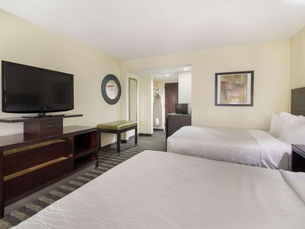 Best Western Suites near Opryland : photo 2 de la chambre chambre double avec 2 lits doubles - non-fumeurs