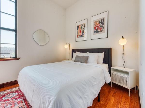 Sosuite at Independence Lofts - Callowhill : photo 3 de la chambre appartement avec balcon