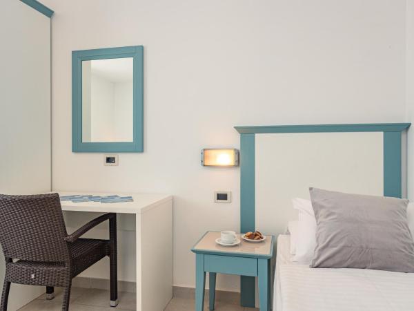 Residence Superior Del Mar : photo 4 de la chambre one-bedroom apartment with balcony (5 people)