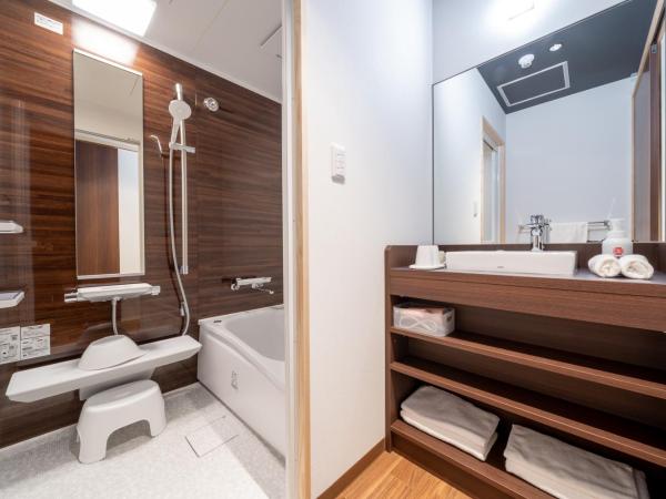 Nishiyama Ryokan - Established in 1953 : photo 6 de la chambre chambre lits jumeaux supérieure