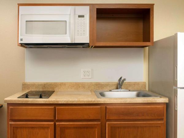 WoodSpring Suites Louisville Jeffersontown : photo 7 de la chambre chambre double standard - non-fumeurs