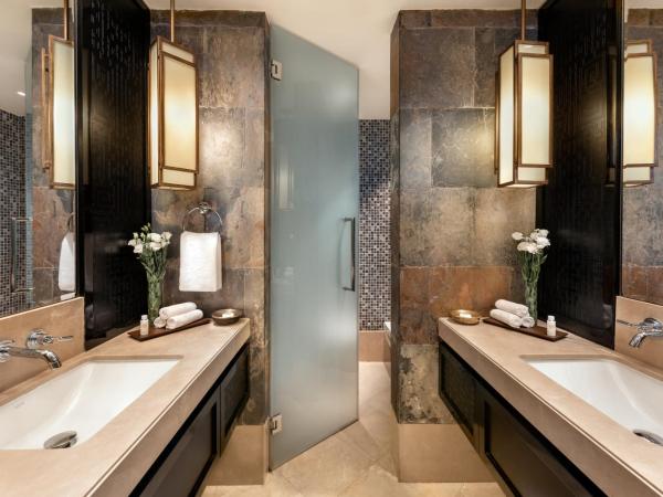 Oaks Ibn Battuta Gate Dubai : photo 7 de la chambre battuta suite with free shuttle bus to public beach