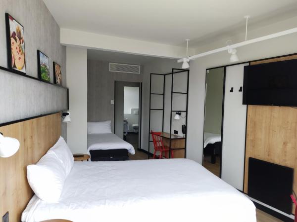 Ibis Brive Centre : photo 7 de la chambre chambre supérieure