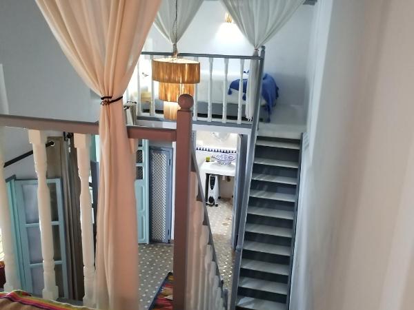 RIAD MAROSKO : photo 8 de la chambre chambre familiale avec salle de bains