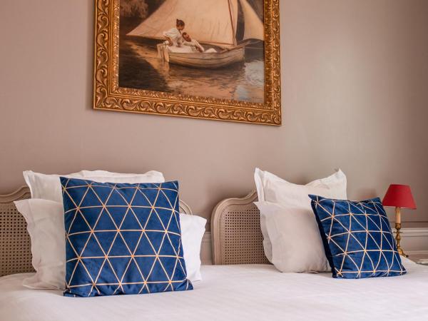 Grand Hotel De La Reine - Place Stanislas : photo 7 de la chambre chambre double royale - vue sur place stanislas