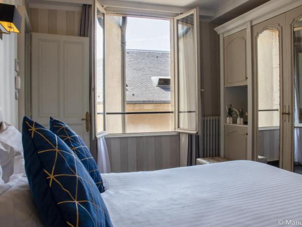 Grand Hotel De La Reine - Place Stanislas : photo 1 de la chambre chambre double classique avec vue sur la cour

