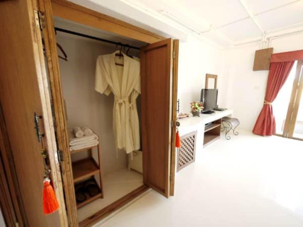 Riad Hua Hin : photo 5 de la chambre standing cat room