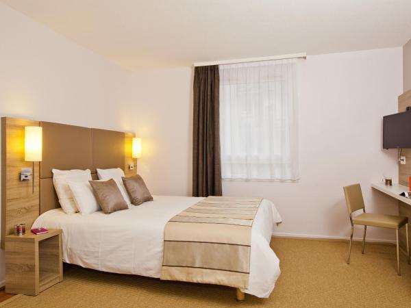 Séjours & Affaires Strasbourg Kleber : photo 5 de la chambre studio (2 adultes)