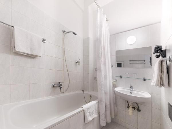 Hotel Meda of Museum Kampa : photo 1 de la chambre chambre double ou lits jumeaux