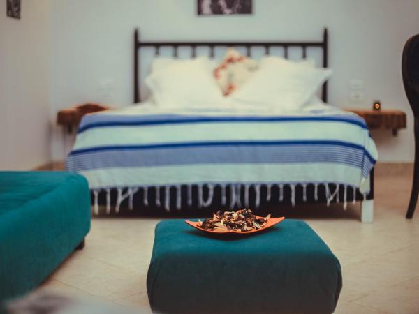 Résidence Le Ruisseau : photo 8 de la chambre chambre triple avec balcon