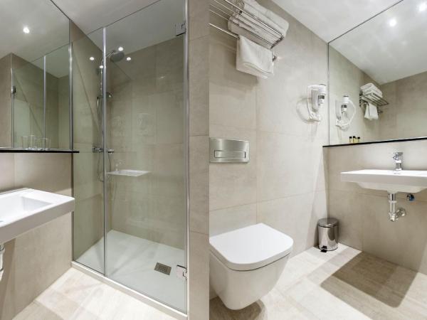 Hostal Castilla II Puerta del Sol : photo 6 de la chambre chambre familiale