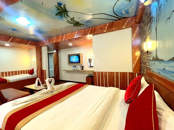 Thamel Seasons Hotel : photo 2 de la chambre chambre familiale deluxe