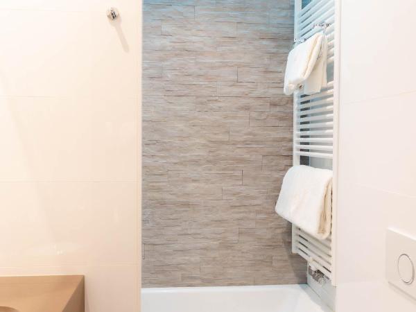 Golden Tree Hotel : photo 9 de la chambre chambre double standard