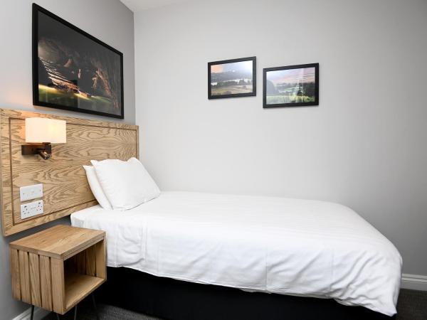 Fox & Goose, Barrow Gurney by Marston's Inns : photo 2 de la chambre chambre simple