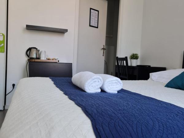 Résidence Ramblas : photo 10 de la chambre chambre double - vue sur jardin