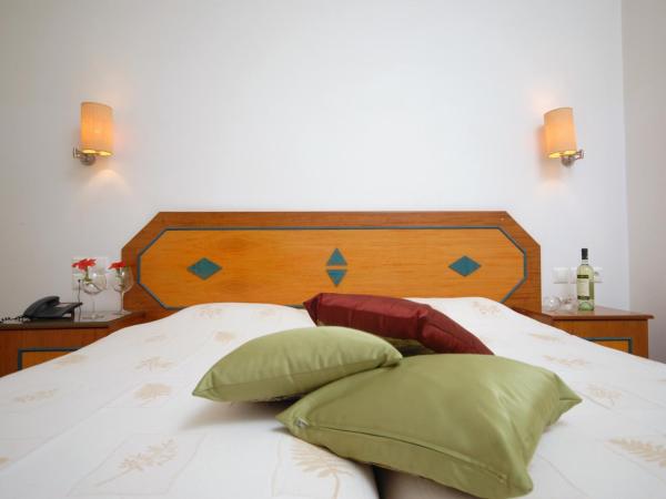 Barbouni Hotel & Studios : photo 1 de la chambre chambre triple