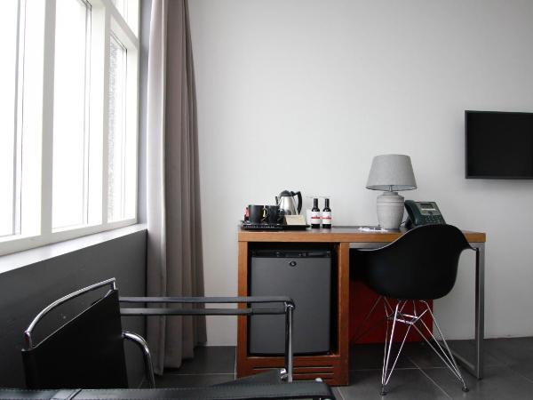 Center Hotels Arnarhvoll : photo 5 de la chambre chambre double deluxe - vue sur mer