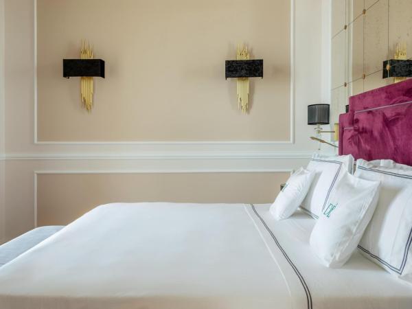 Grand Hotel Des Etrangers : photo 10 de la chambre suite présidentielle