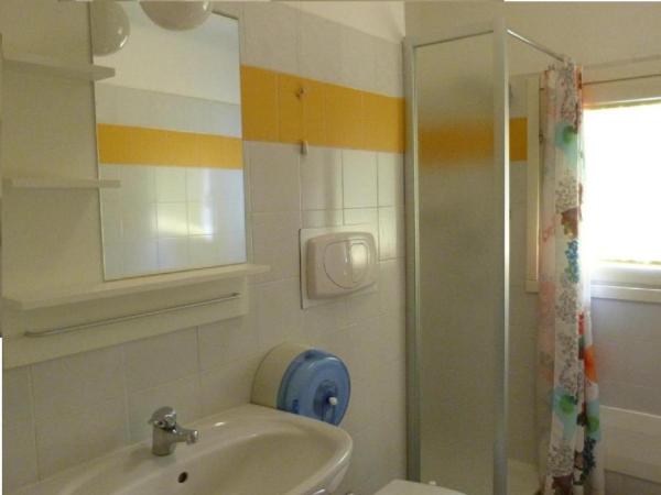 Ostello Torino : photo 3 de la chambre lit dans dortoir pour hommes de 6 lits