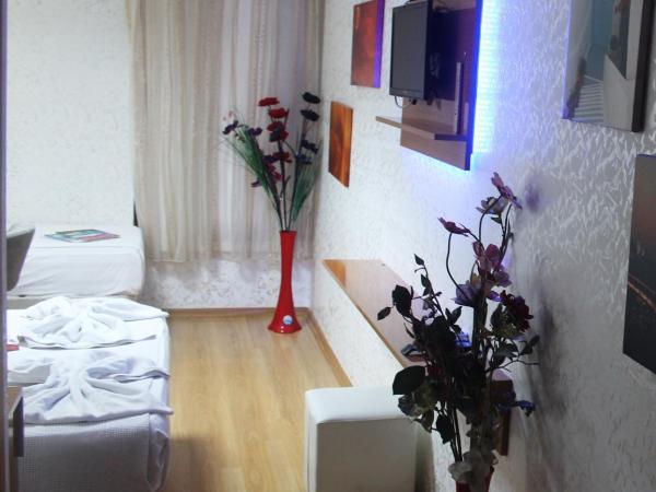 Avcılar İnci Hotel : photo 1 de la chambre chambre triple standard
