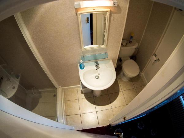 Cumberland Hotel : photo 6 de la chambre chambre triple