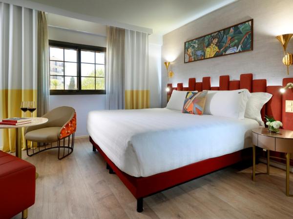 Hard Rock Hotel Marbella - Puerto Banús : photo 7 de la chambre chambre lits jumeaux supérieure