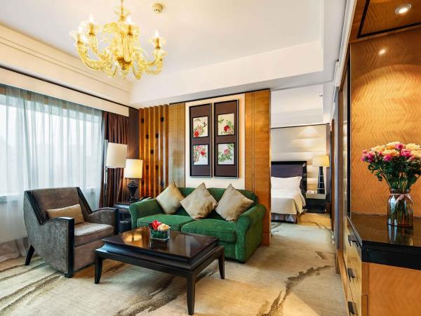 Crowne Plaza Chengdu City Center, an IHG Hotel : photo 2 de la chambre suite standard