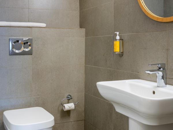 Bloom Hotel - HITEC City : photo 8 de la chambre suite supérieure