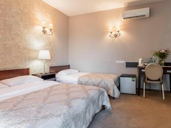 Hotel Pod Kasztanami : photo 6 de la chambre appartement