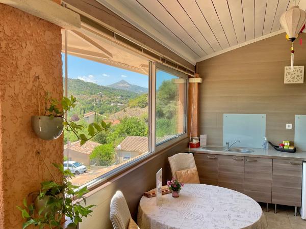 Chambres d'hôtes Les Noisetiers : photo 4 de la chambre appartement deluxe