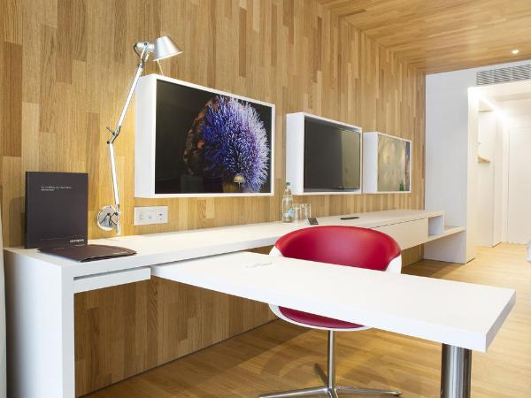 Hotel Säntispark : photo 2 de la chambre chambre double lifestyle avec balcon