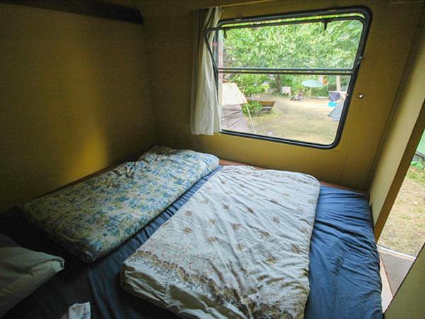 Sandino Hostel - Solo Traveler Sanctuary : photo 3 de la chambre caravane 