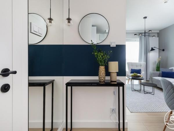 Polanki Aqua - Aquapark, Free Parking, Apartments M&M Kołobrzeg : photo 7 de la chambre apartment with balcony no pets