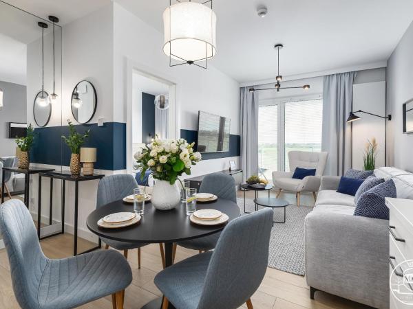 Polanki Aqua - Aquapark, Free Parking, Apartments M&M Kołobrzeg : photo 8 de la chambre apartment with balcony no pets