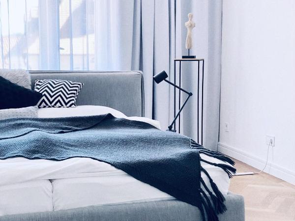 Pension MONO - Adults Only : photo 5 de la chambre suite deluxe avec lit king-size